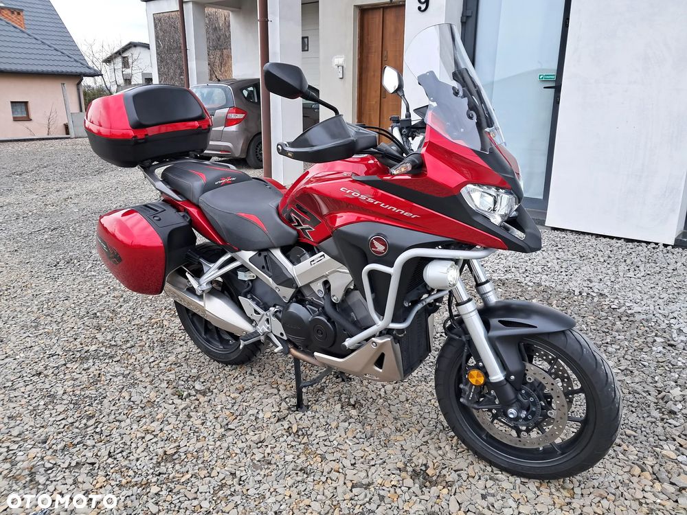 Honda VFR - 11