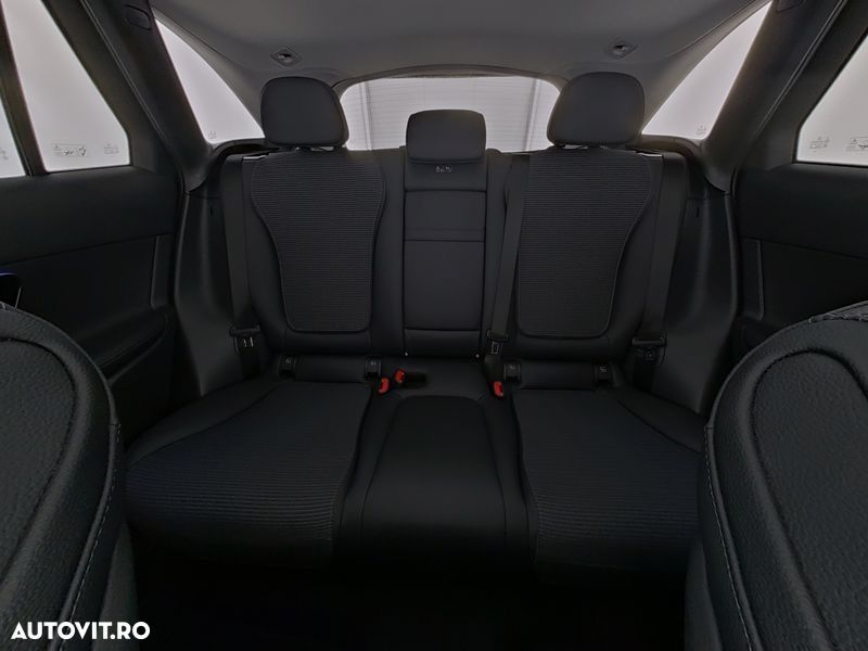 Mercedes-Benz GLC 200 4Matic 9G-TRONIC Avantgarde Advanced - 4