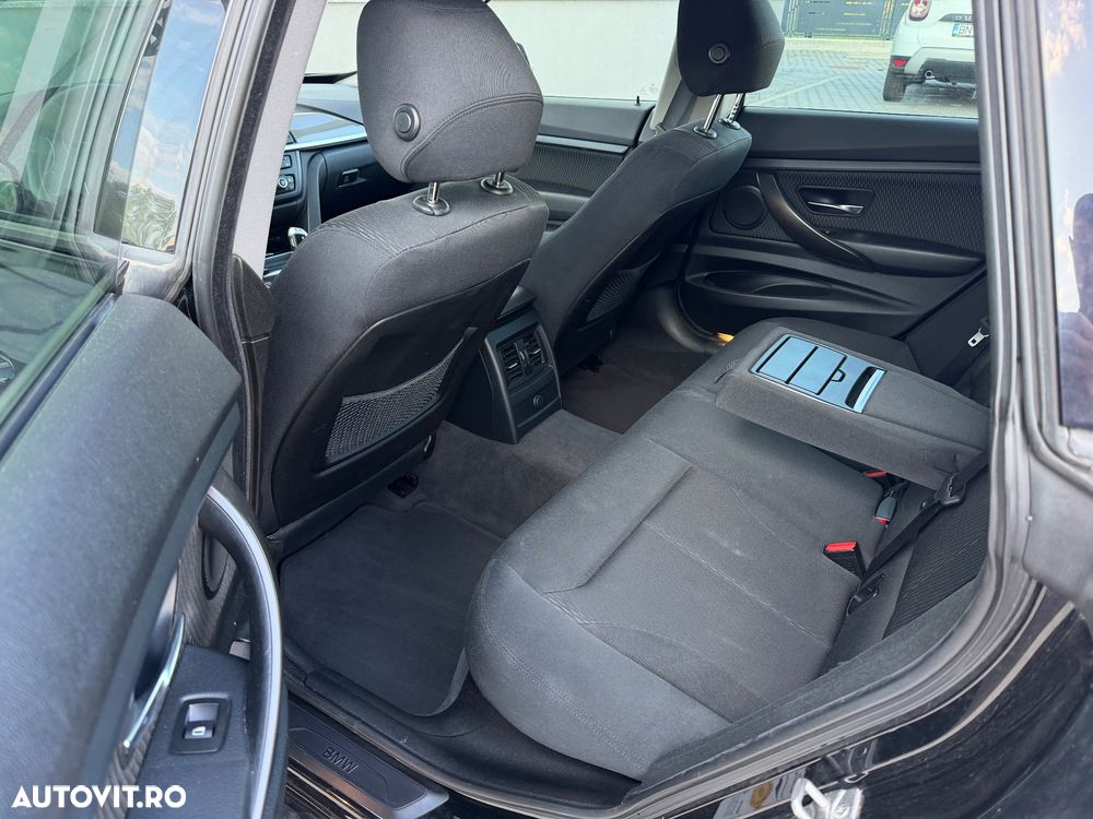 BMW Seria 3 318d Aut. Modern Line - 20