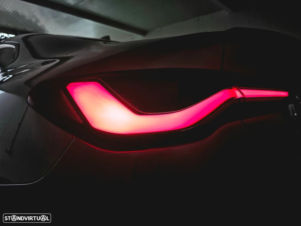 BMW 420 d Desportiva M Auto - 11