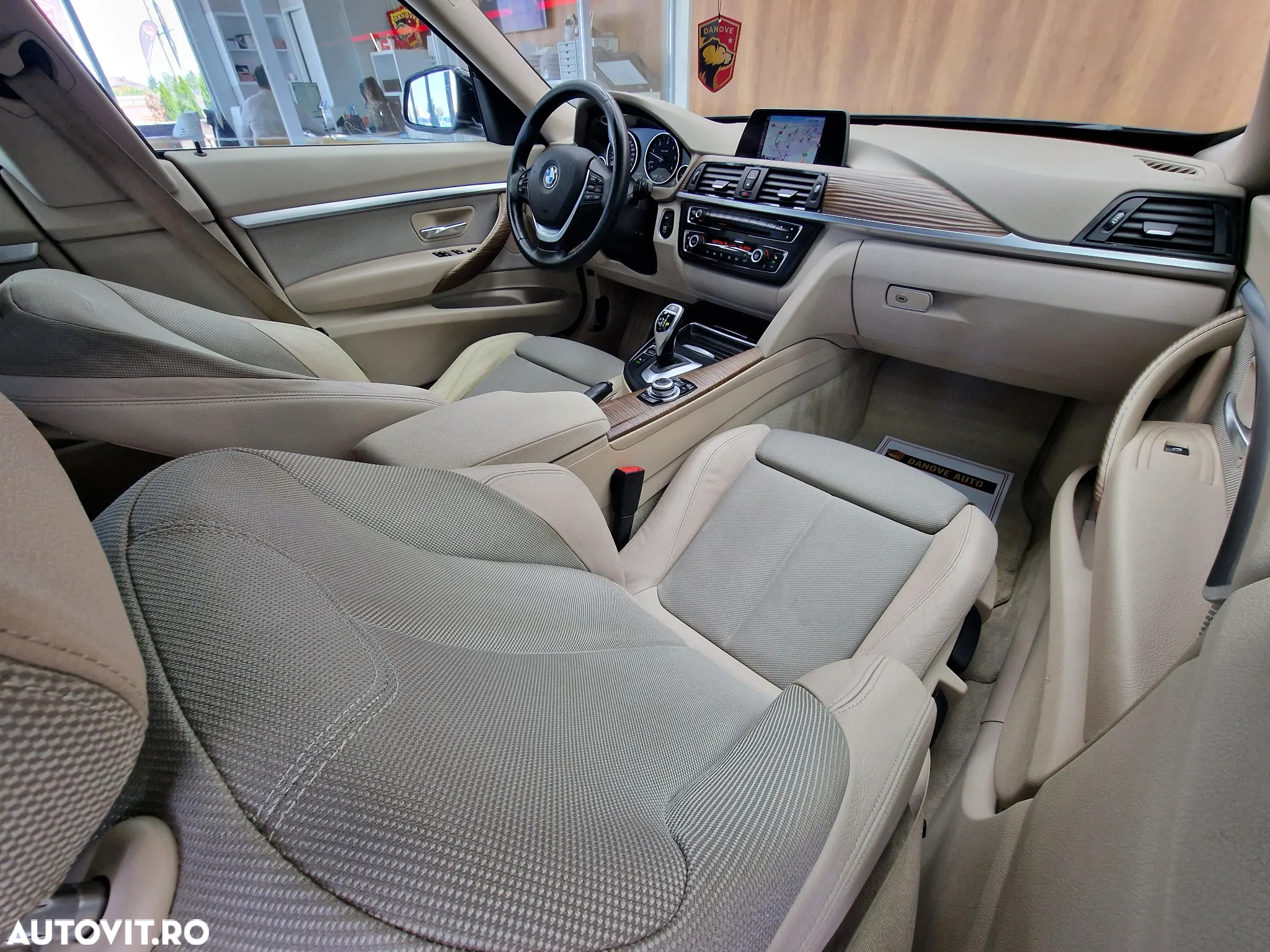 BMW Seria 3 320d GT Aut. - 17