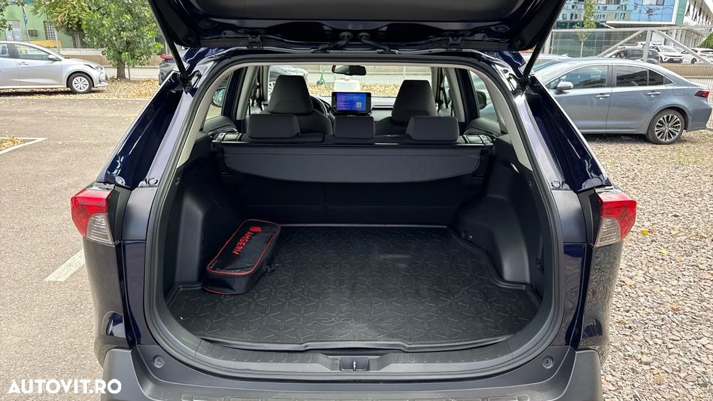 Toyota RAV4 - 12