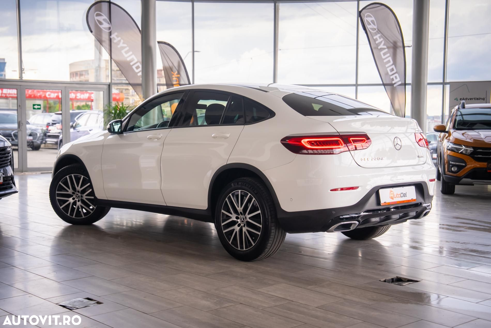 Mercedes-Benz GLC Coupe 220 d 4Matic 9G-TRONIC - 3