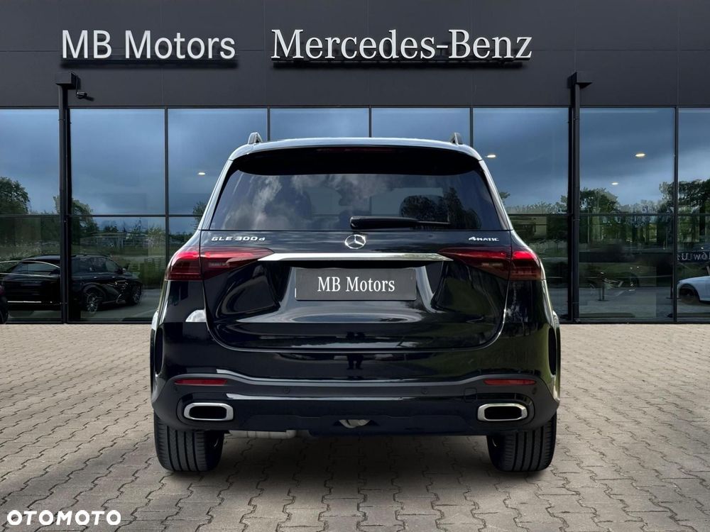 Mercedes-Benz GLE - 10
