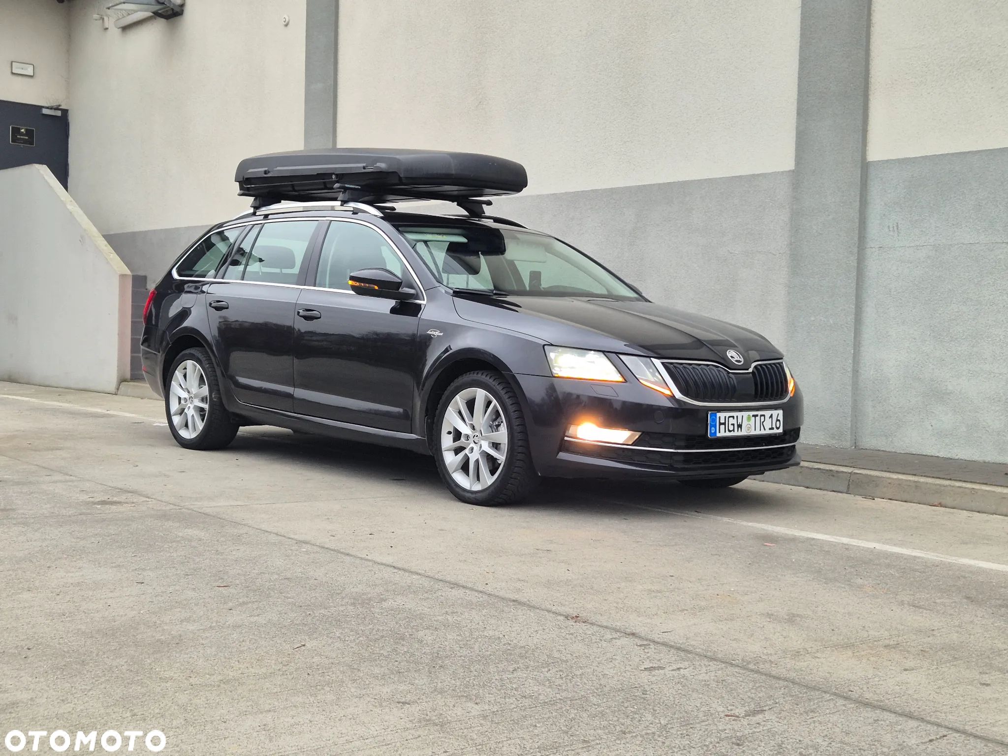 Skoda Octavia 1.5 TSI ACT DSG L&K - 1