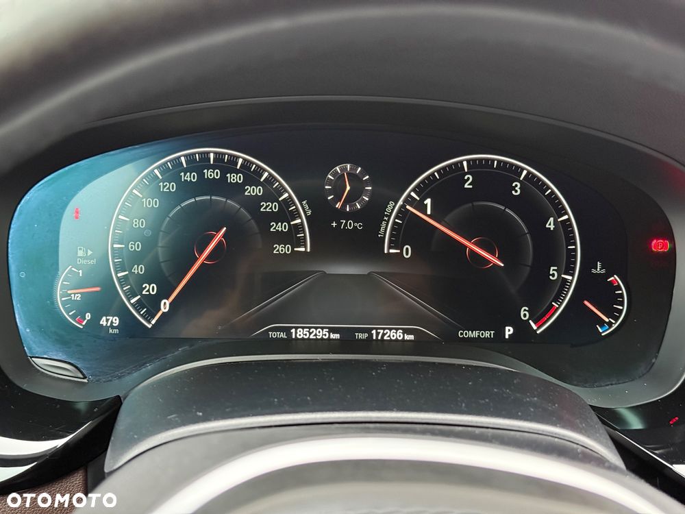 BMW Seria 5 520d xDrive M Sport sport - 22