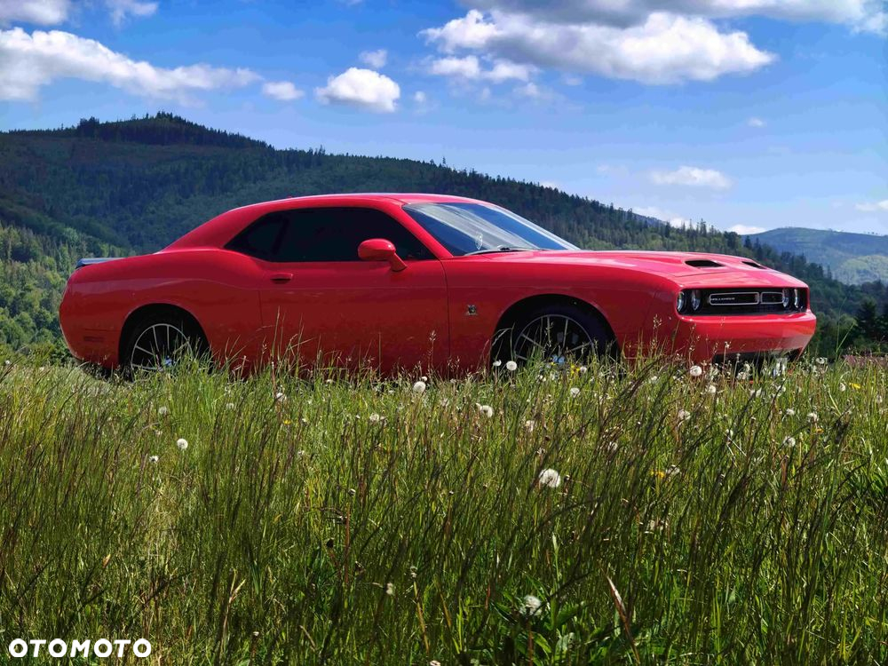 Dodge Challenger 6.4 Scat Pack - 12