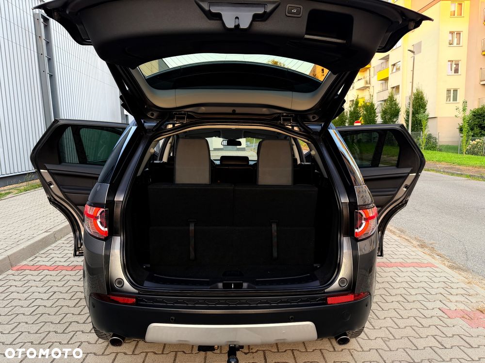 Land Rover Discovery Sport D180 HSE - 37