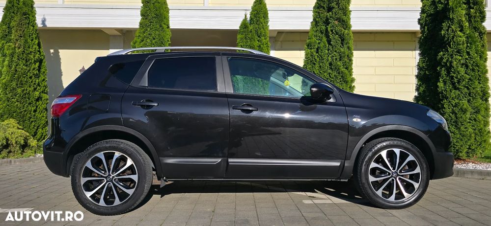 Nissan Qashqai 2.0 DCI 4 x 4 DPF tekna - 4
