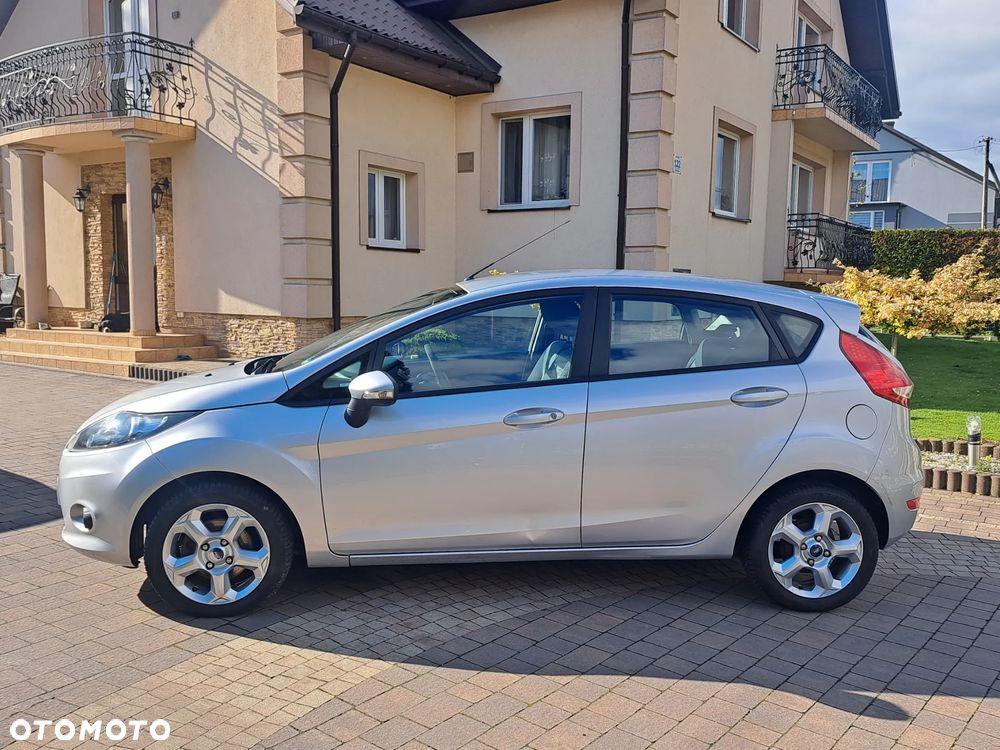 Ford Fiesta 1.25 Gold X - 9