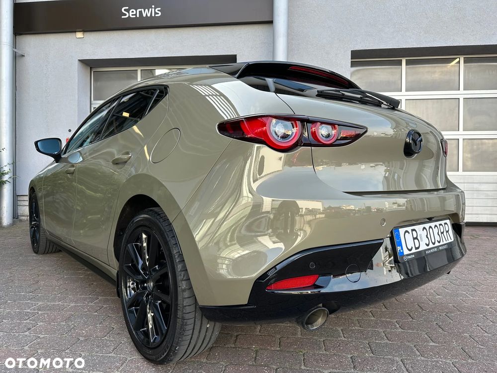 Mazda 3 - 4