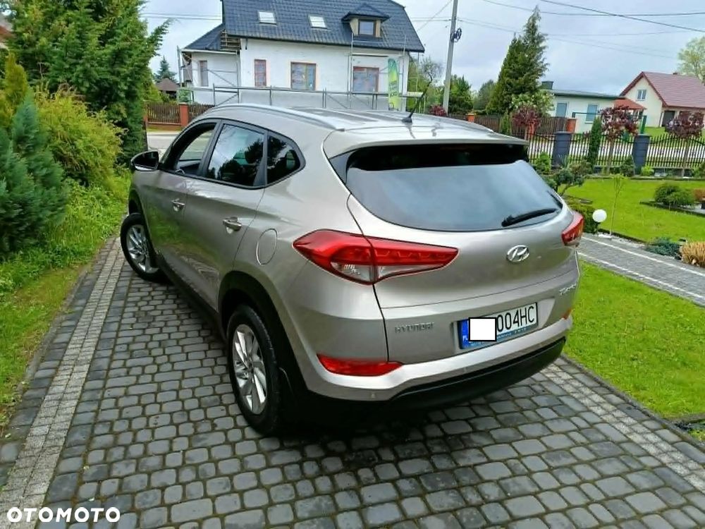 Hyundai Tucson 1.6 GDI BlueDrive Comfort 2WD - 5