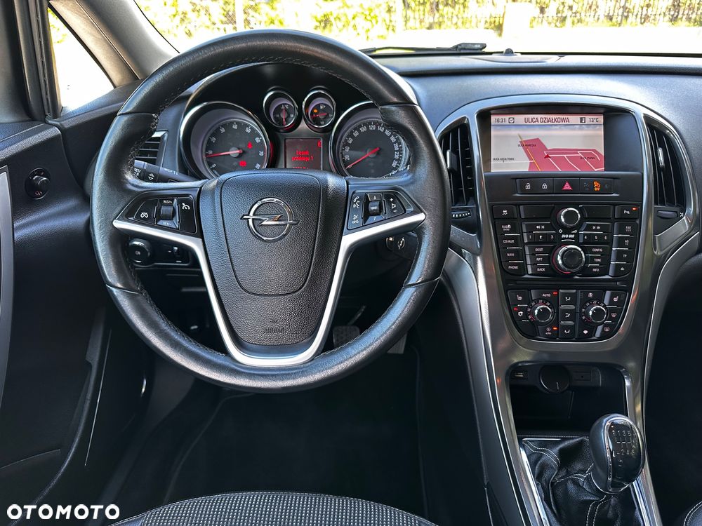 Opel Astra 1.4 Turbo Color Edition - 35