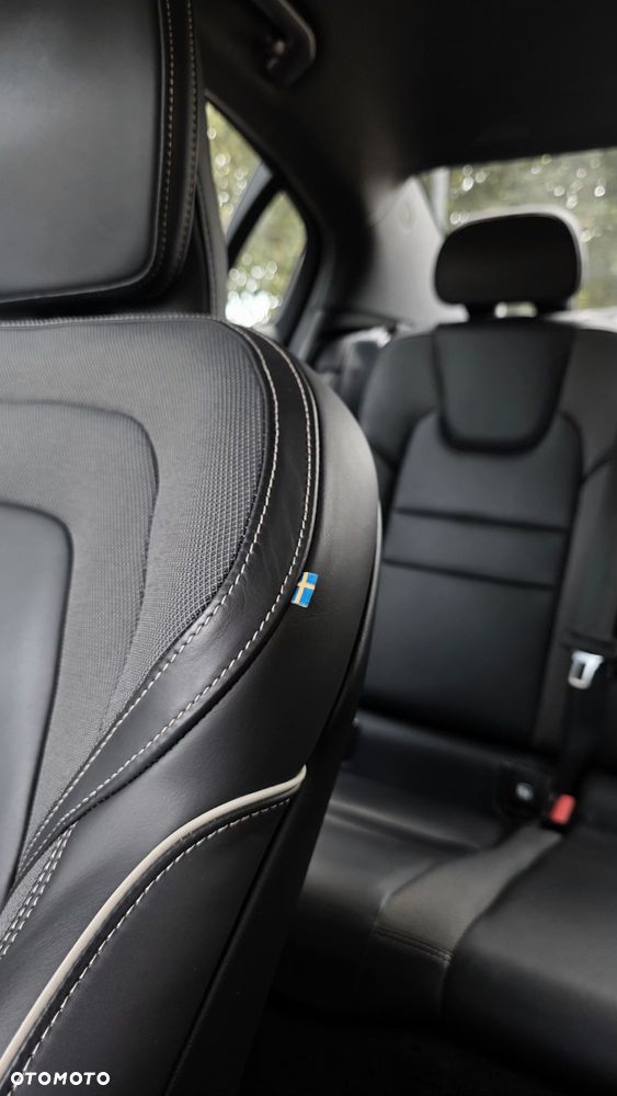 Volvo S60 T8 Recharge AWD Geartronic RDesign - 10