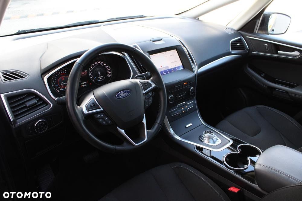 Ford S-Max - 10