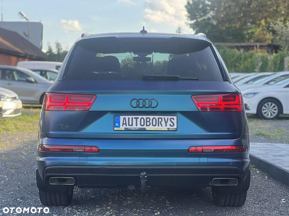 Audi Q7 - 8
