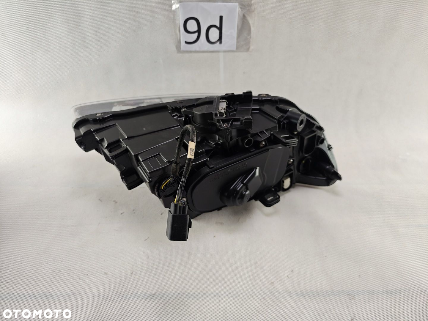 VOLVO V60 S60 XENON LEWY SKRĘTNY LED LAMPA LEWA 31420108 - 9