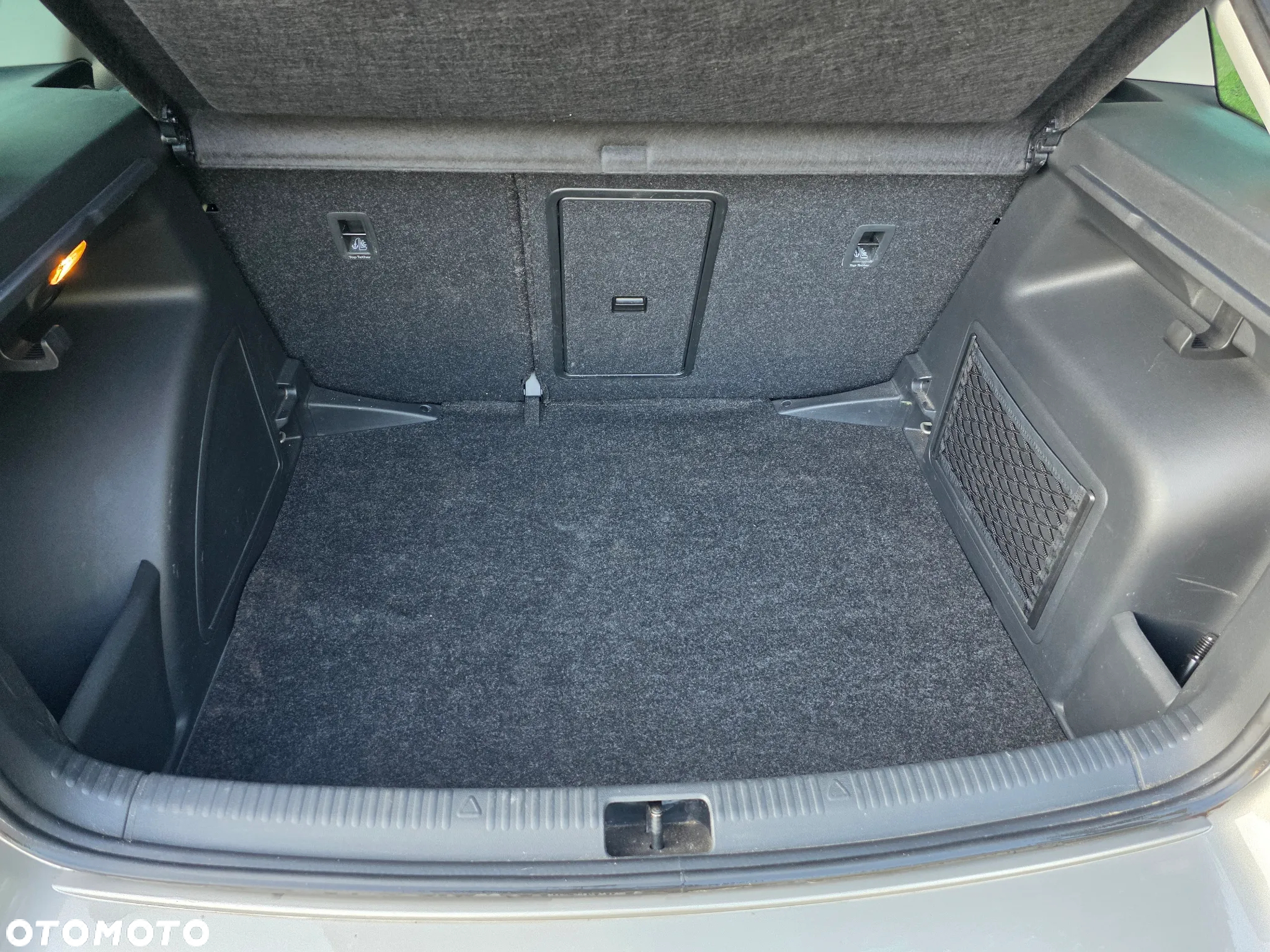 Skoda RAPID Spaceback 1.2 TSI (Green tec) Joy - 11