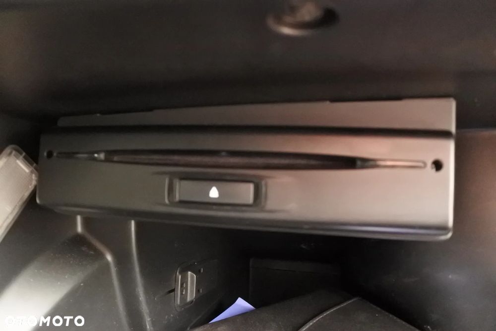 Citroën C4 Grand Picasso BlueHDi 150 EAT6 Exclusive - 24