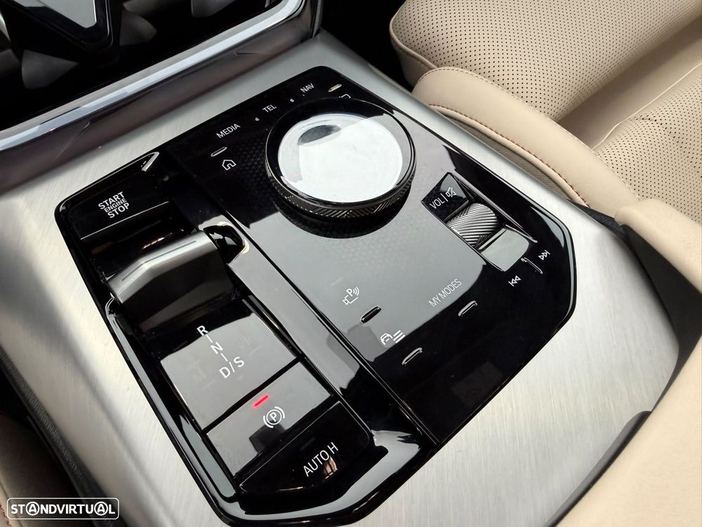 BMW X3 30 e xDrive Pack M Desportivo Pro - 13