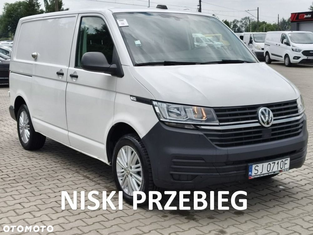 Volkswagen Transporter - 1