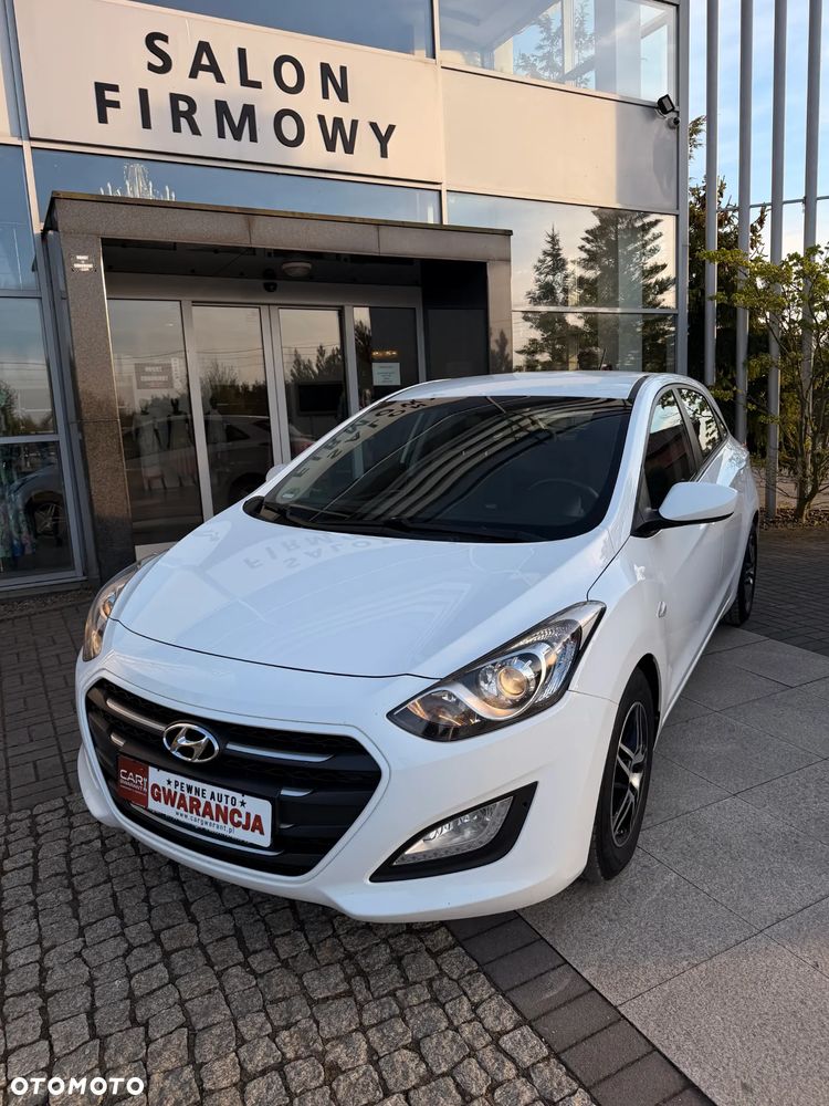 Hyundai i30 i30cw 1.4 Fifa World Cup Edition - 23