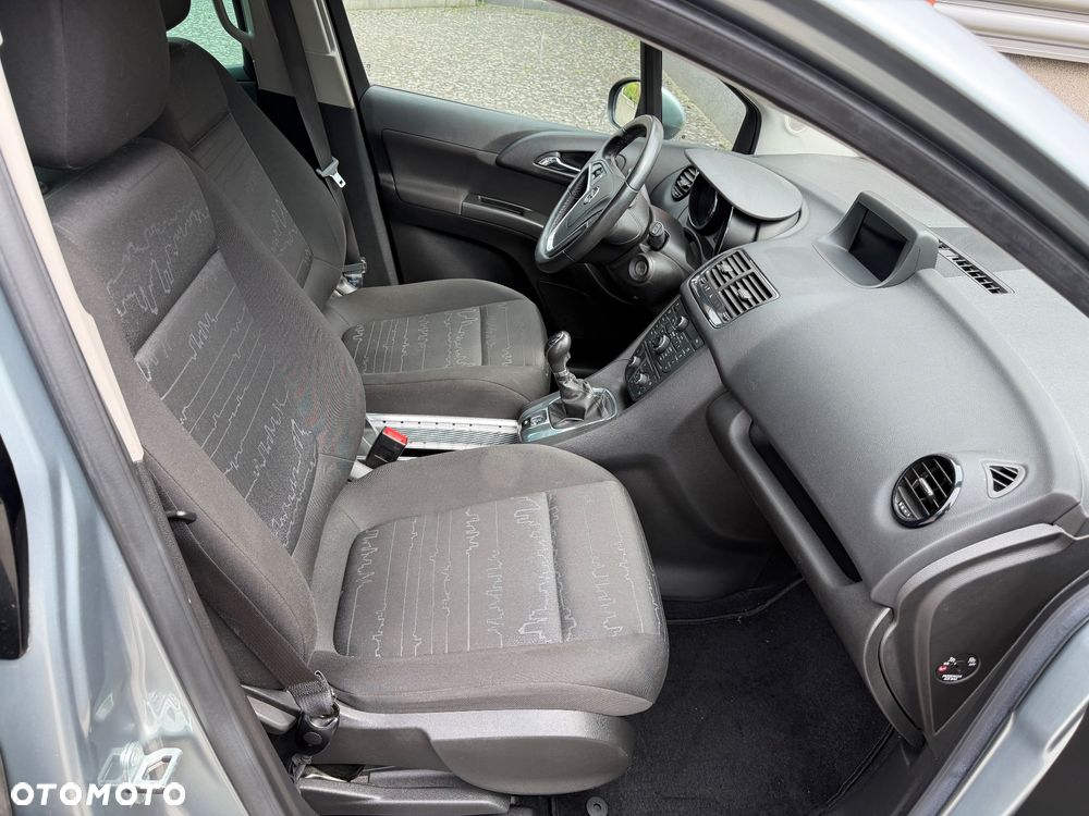 Opel Meriva - 24