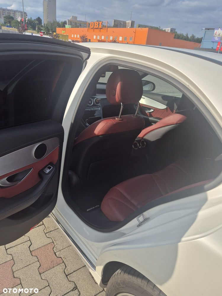 Mercedes-Benz Klasa C 200 7G-TRONIC - 27