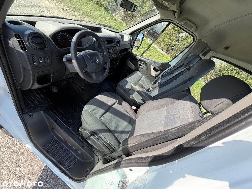 Renault Master * 2.3 / 165KM * Długa rama do zabudowy * Rozstaw osi: 4.3m * - 29
