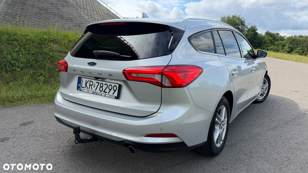 Ford Focus 1.5 EcoBlue Start-Stopp-System ACTIVE - 2