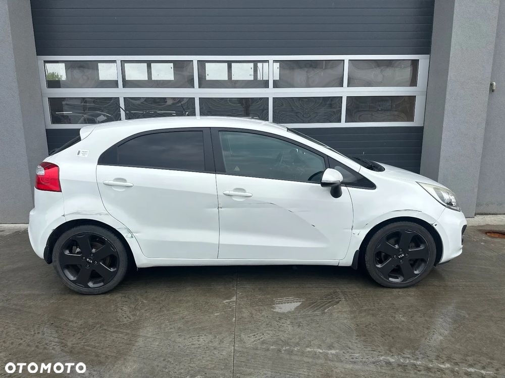 Kia Rio 1.4 XL - 2