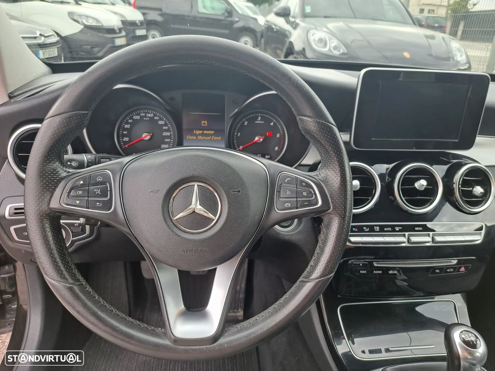 Mercedes-Benz C 180 - 22