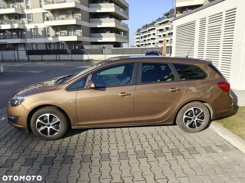 Opel Astra 1.6 Cosmo - 3