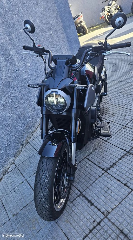 Morbidelli C1002V - 6