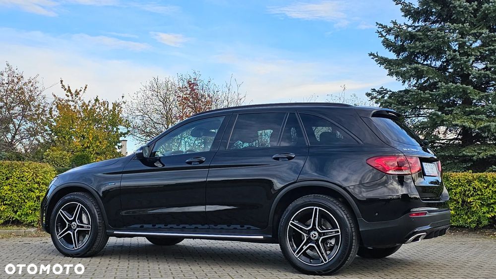 Mercedes-Benz GLC 300 e 4-Matic - 10
