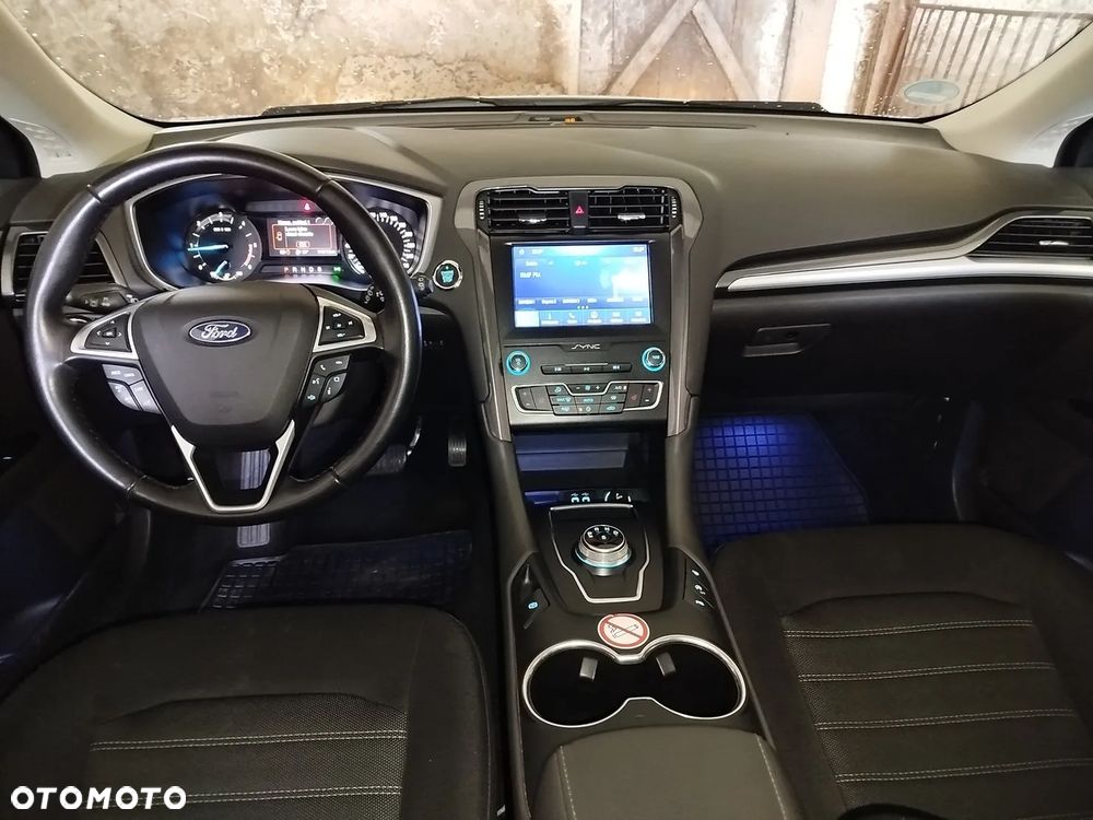 Ford Mondeo 2.0 EcoBlue Trend - 22