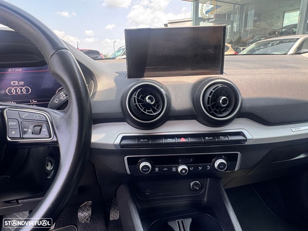 Audi Q2 30 TFSI - 17