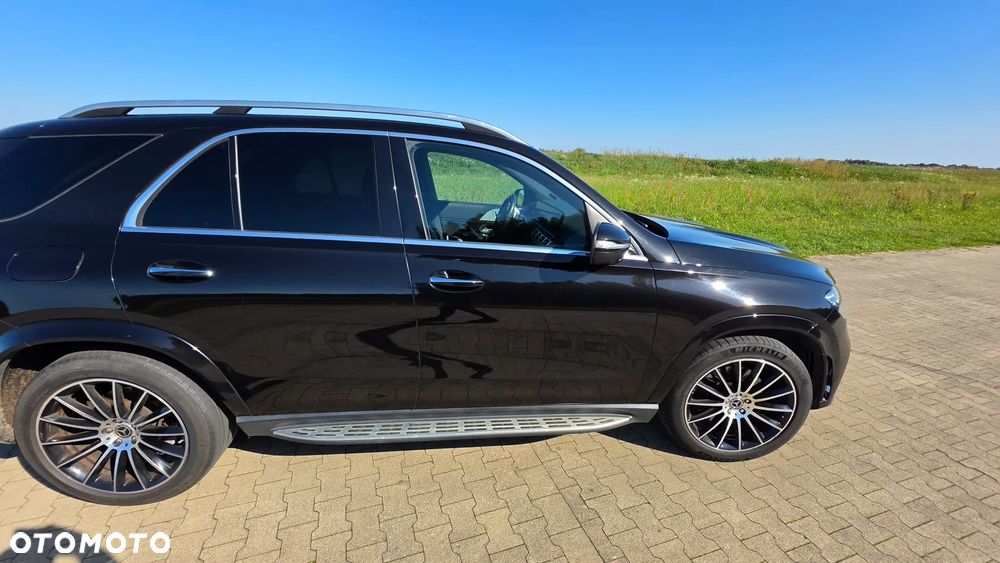 Mercedes-Benz GLE 300 d 4-Matic - 28