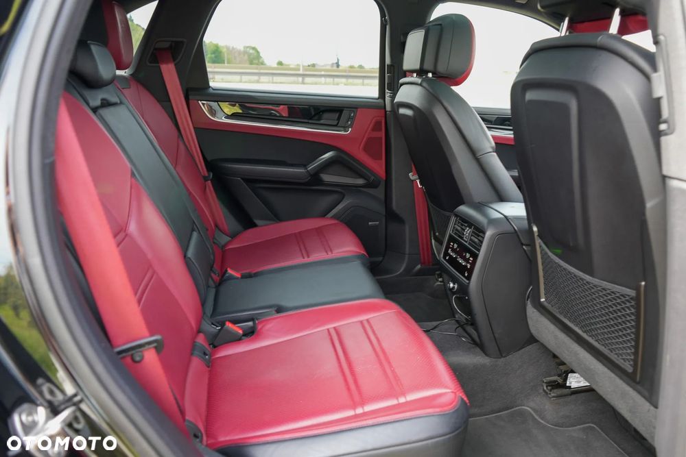 Porsche Cayenne Standard - 15