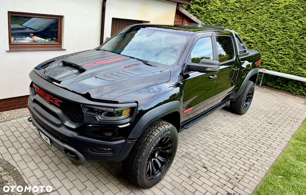 Dodge RAM TRX - 3