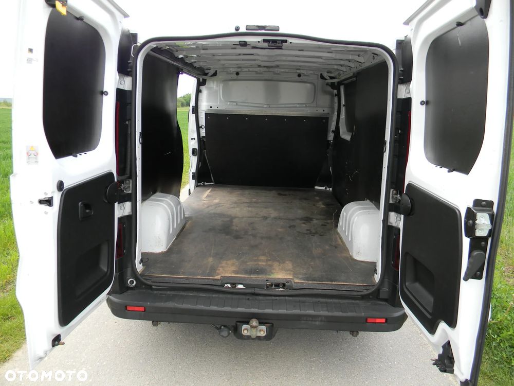 Opel Vivaro - 21