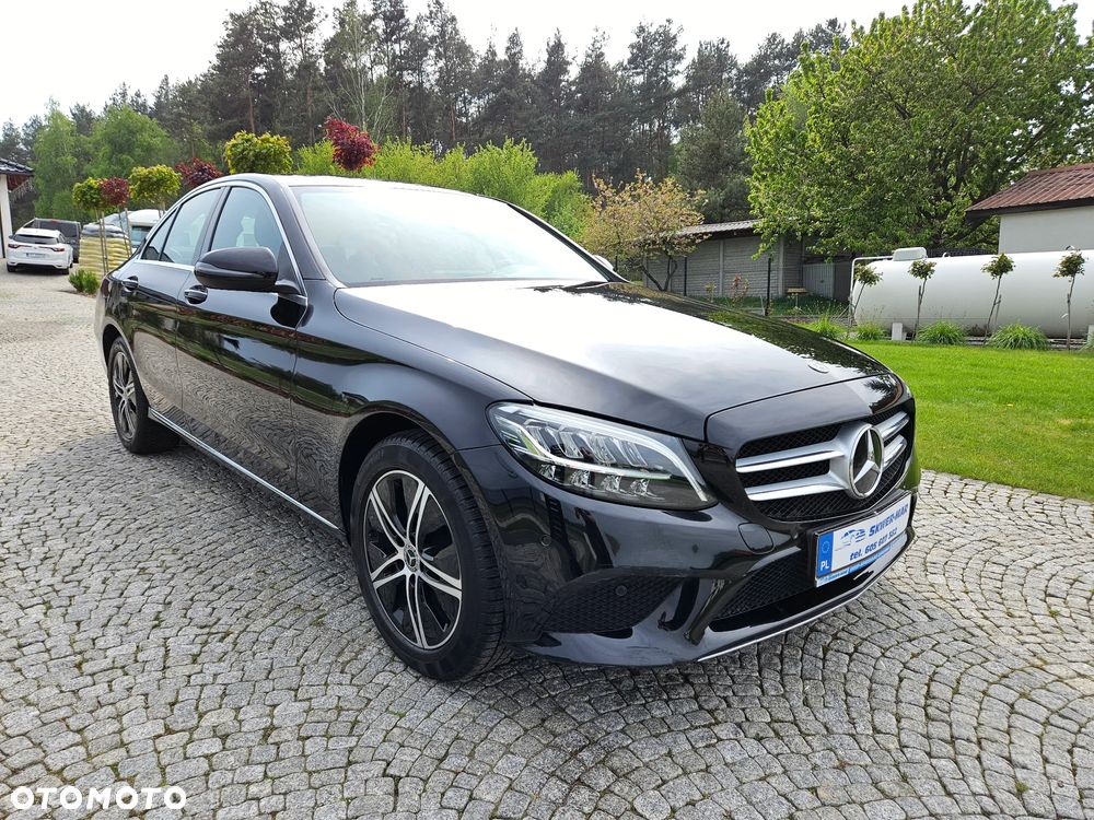 Mercedes-Benz Klasa C 160 Business Edition 9G-TRONIC