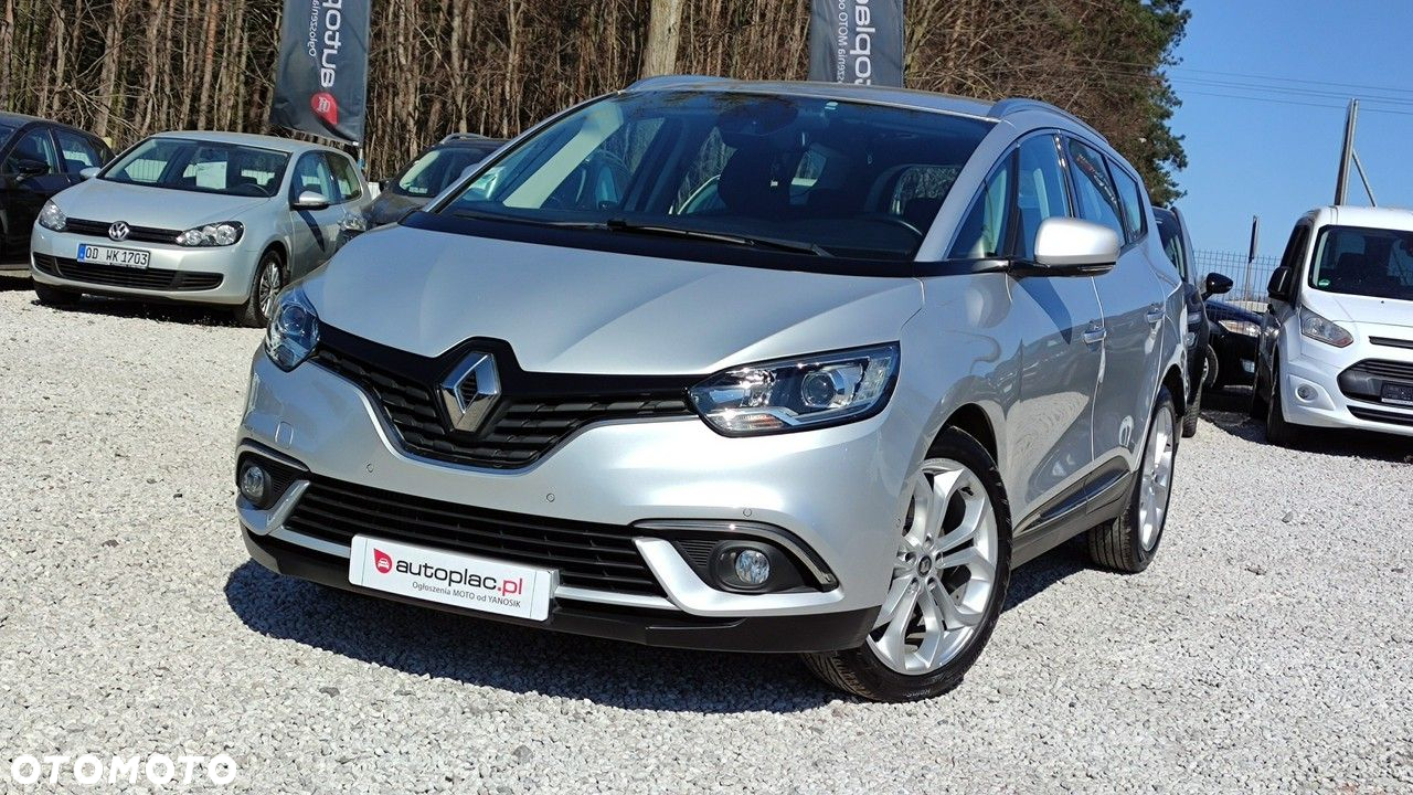 Renault Grand Scenic - 10
