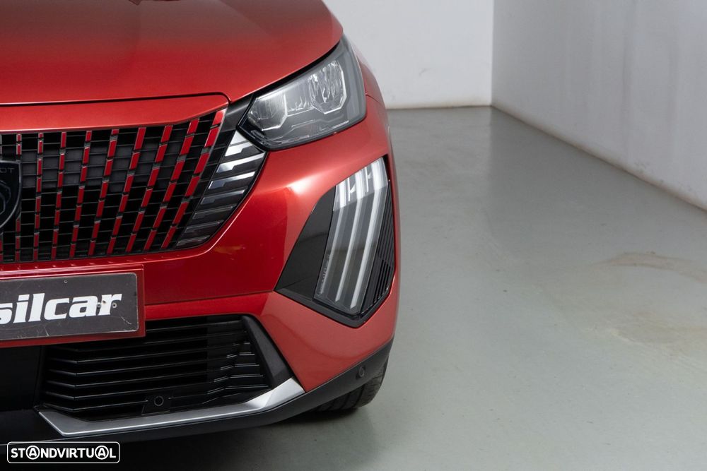 Peugeot 2008 1.2 PureTech Allure Pack EAT8 - 19