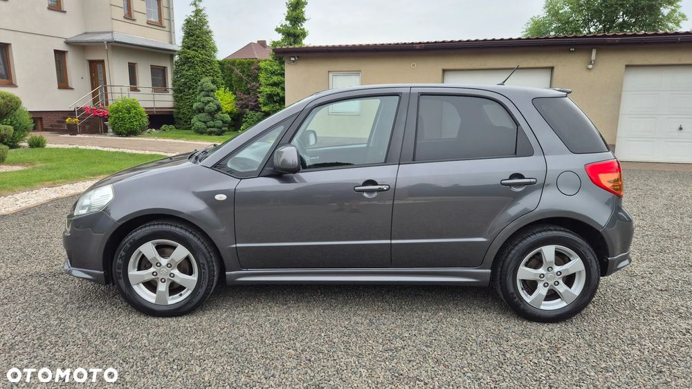 Suzuki SX4 1.6 VVT Streetline 4x2 Club - 3