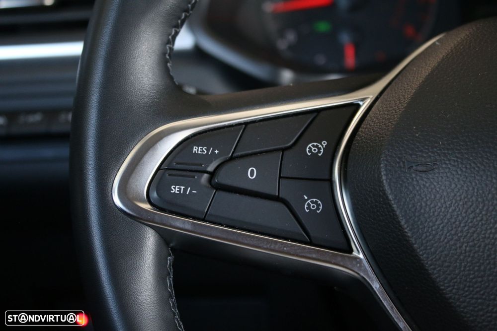 Renault Captur 1.0 TCe Equilibre Bi-Fuel - 23