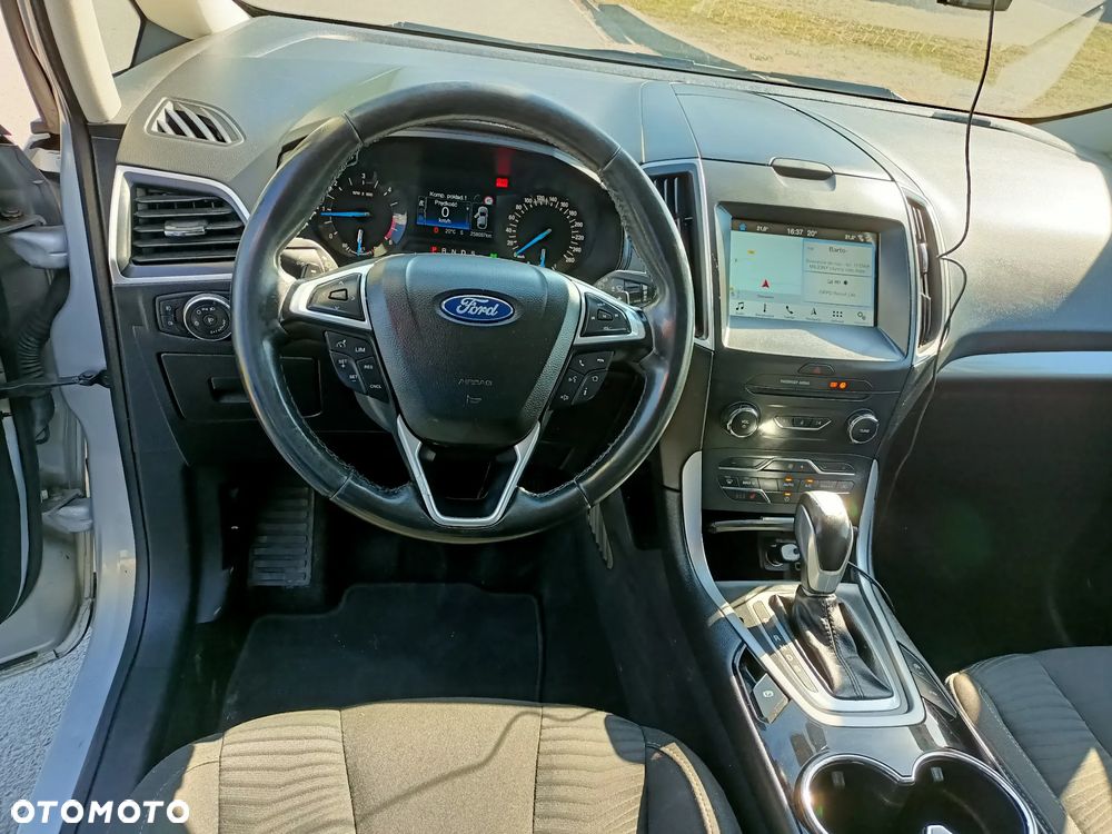 Ford S-Max 2.0 TDCi Titanium PowerShift - 15