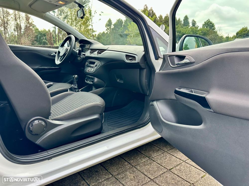 Opel Corsa E Van - 19