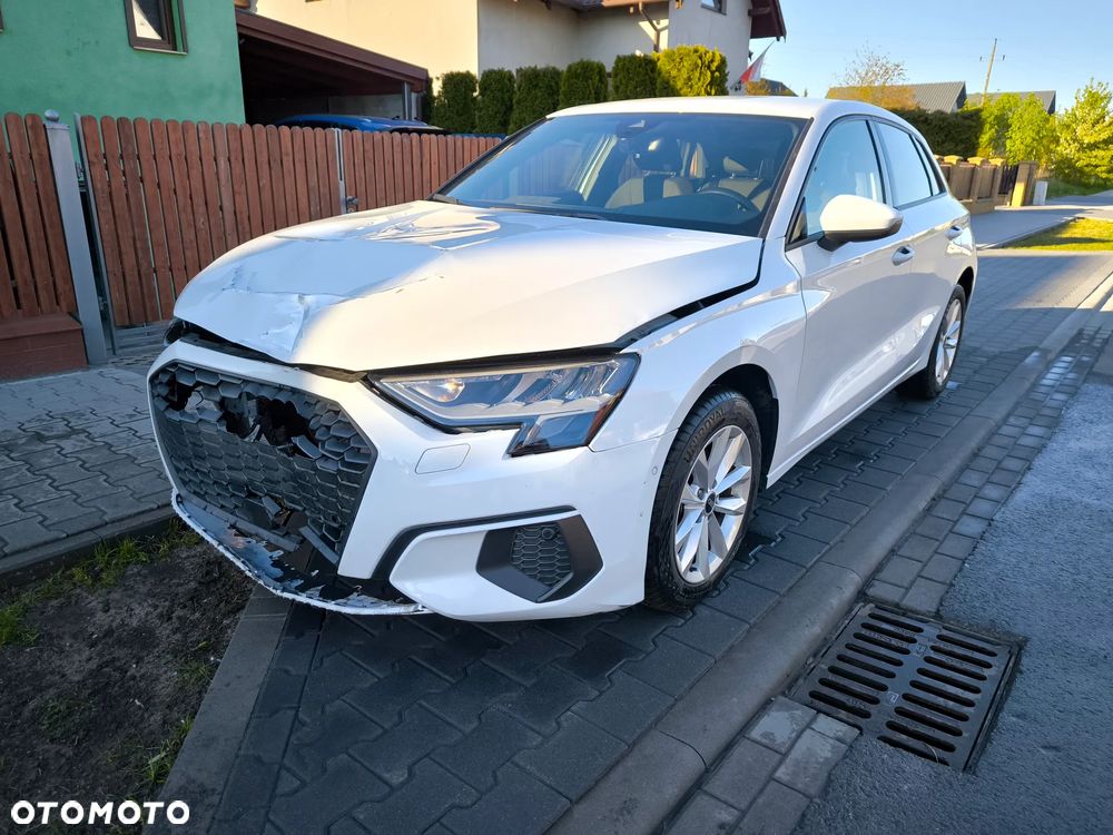 Audi A3 Sportback 35 TFSI S tronic - 1