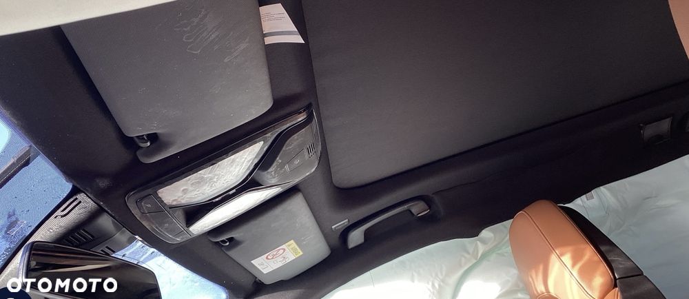 BMW Seria 3 330e M Sport - 15